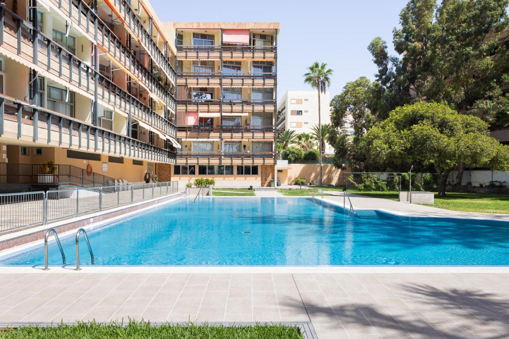 Classbnb - Seafront Apartment At Las Vistas Beach Arona  Exterior photo